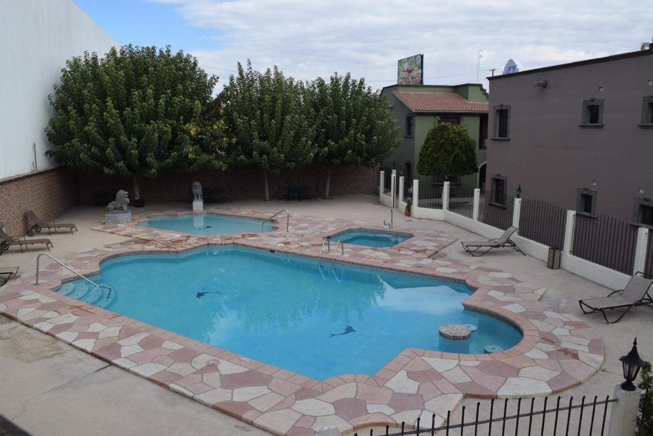 Hotel Suites El Paseo Ciudad Juárez Exterior foto